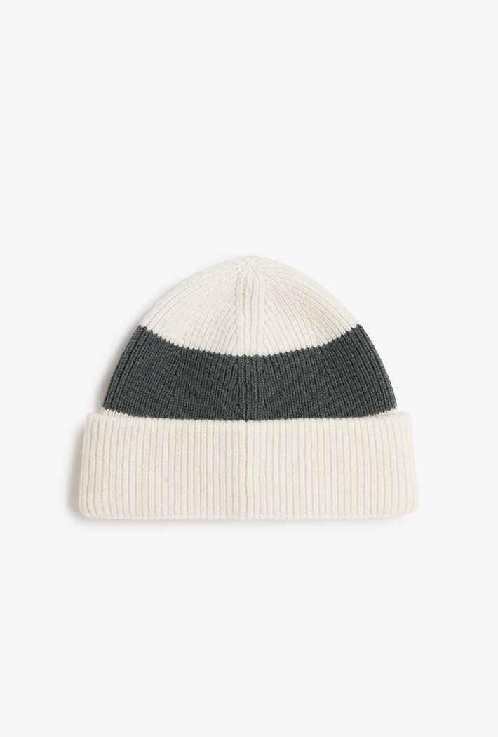 Fred Perry Bold Stripe Ribbed Beanie
