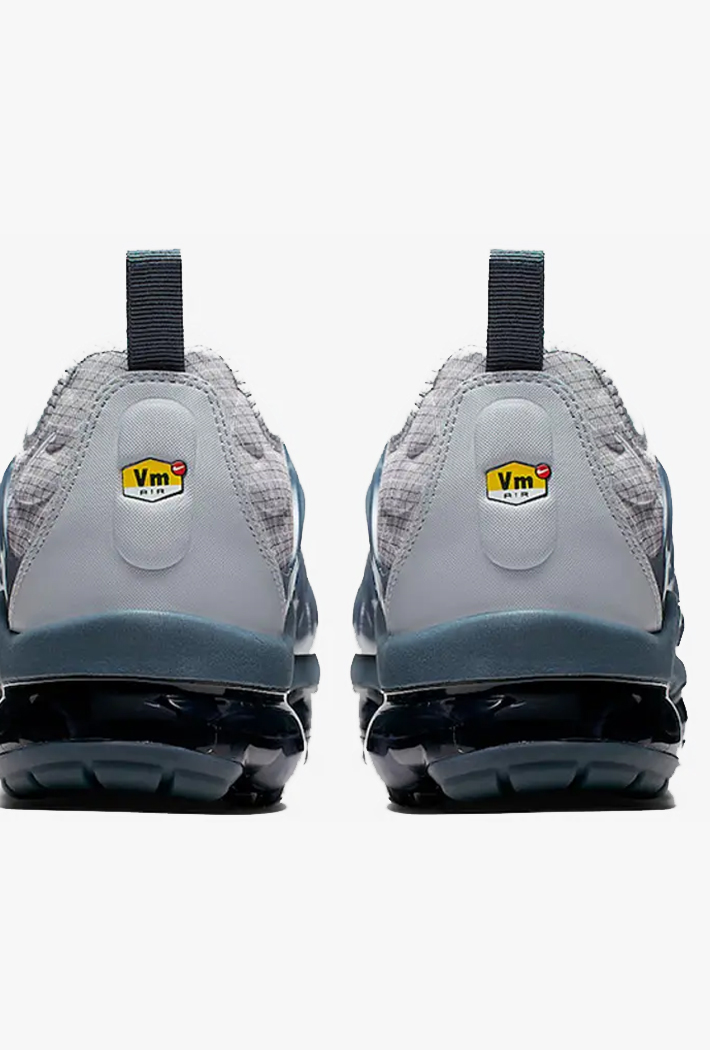 Nike Air Vapormax Plus Trainers